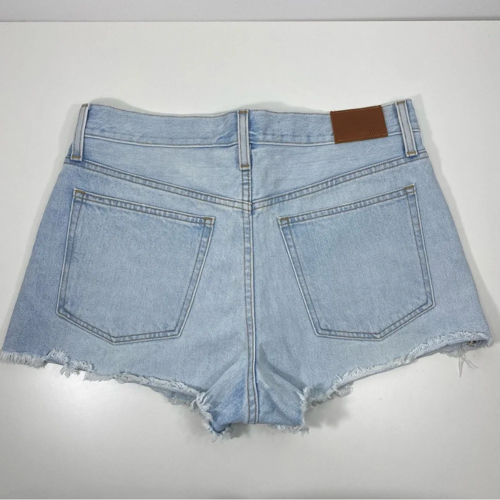 J. Crew BF381 Waterside Light Blue Wash Relaxed Denim Cutoffs Jean Shorts 29 - Picture 3 of 15